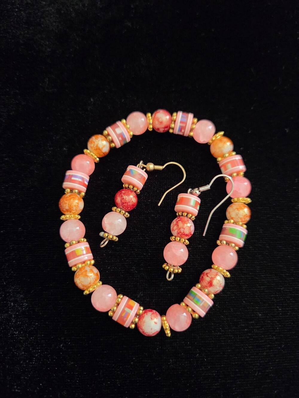 *** Handmade Stretch Bracelet & Earring Set